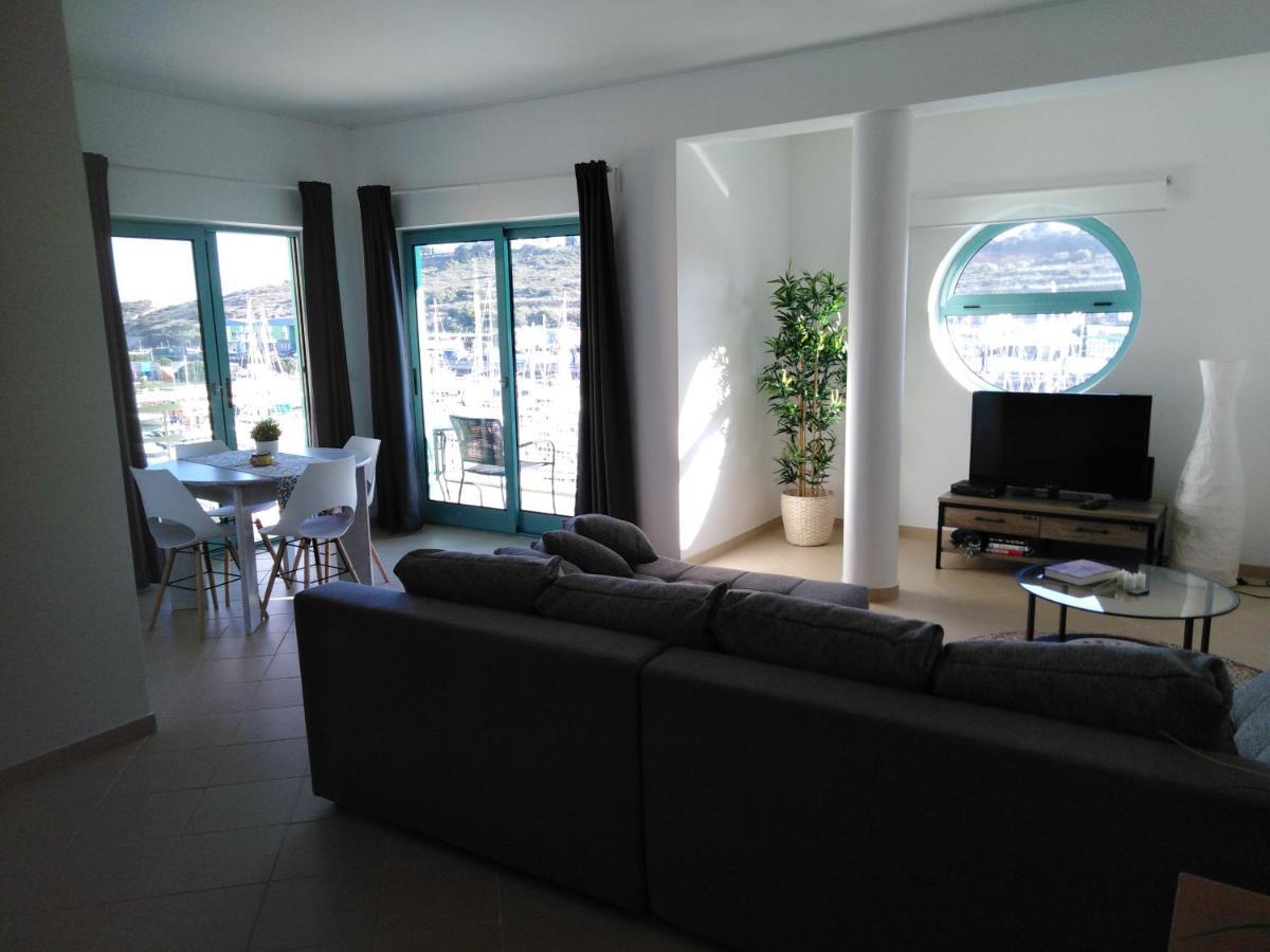 Apartemento Da Marina Αλμπουφέιρα Εξωτερικό φωτογραφία